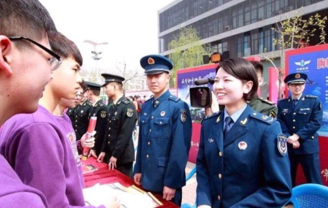 軍銜改革最新動態(tài)，重塑軍隊榮譽體系，提振官兵榮譽意識